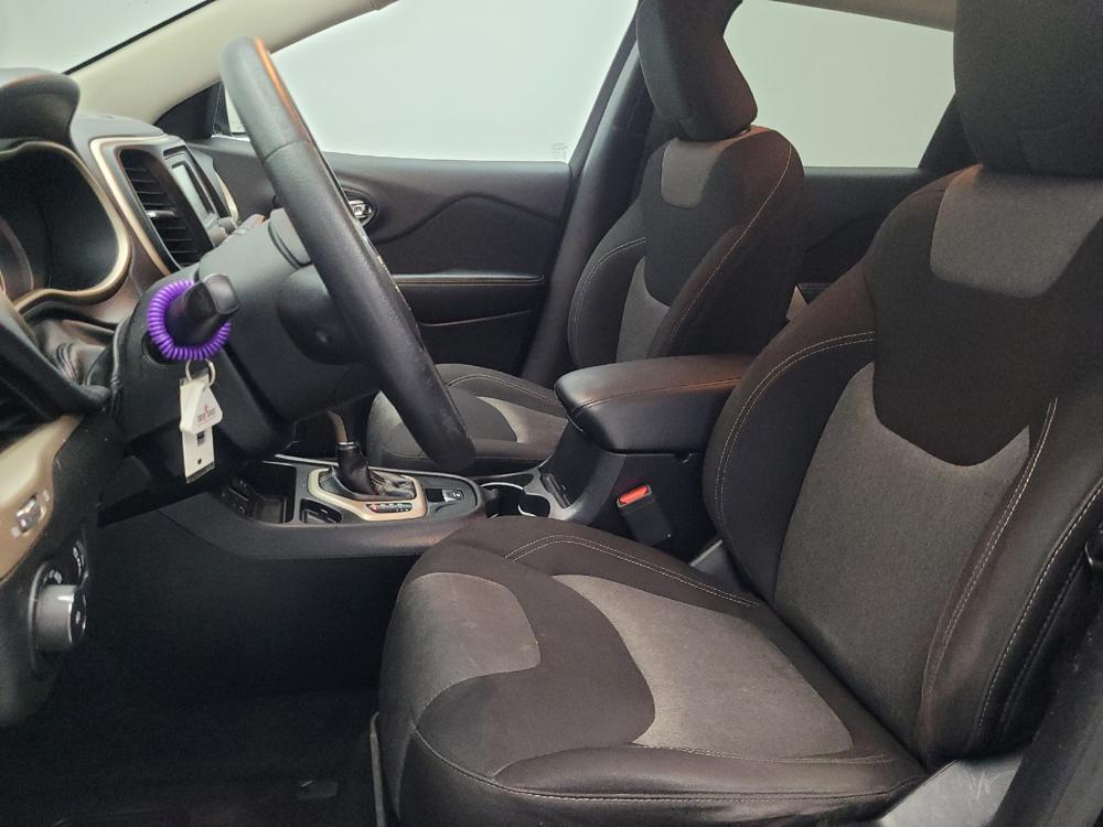 used 2018 Jeep Cherokee car, priced at $15,095