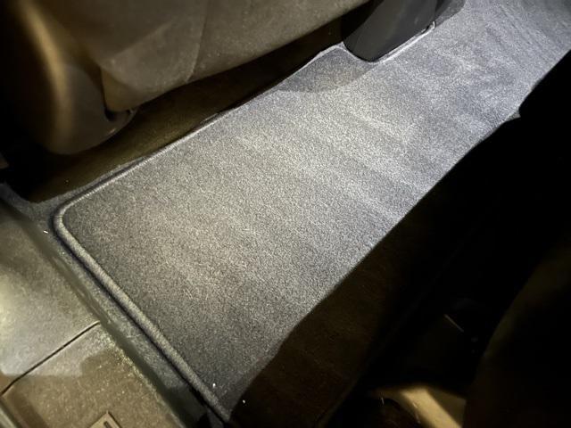 used 2021 Chevrolet Equinox car, priced at $16,800