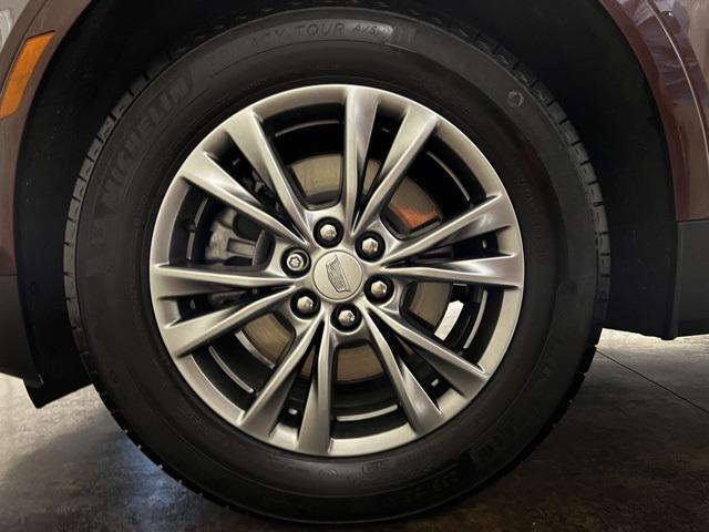 used 2022 Cadillac XT5 car, priced at $33,900