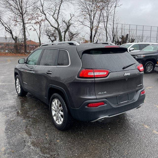 used 2014 Jeep Cherokee car, priced at $15,900