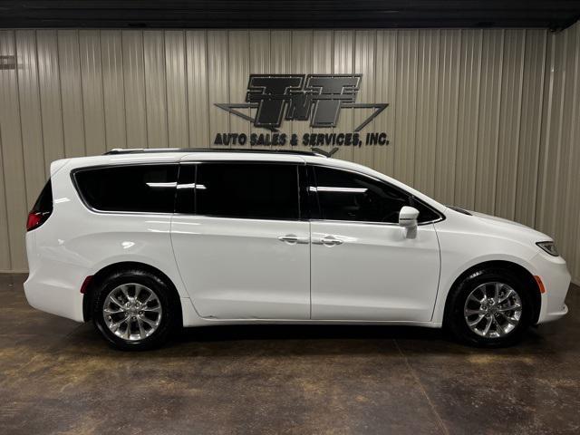used 2021 Chrysler Pacifica car, priced at $16,500