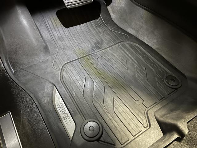 used 2023 GMC Yukon XL car, priced at $53,800