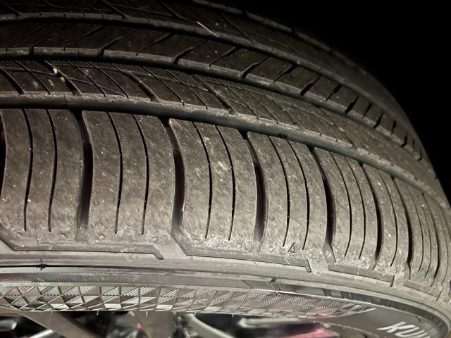 used 2023 GMC Yukon XL car, priced at $53,800