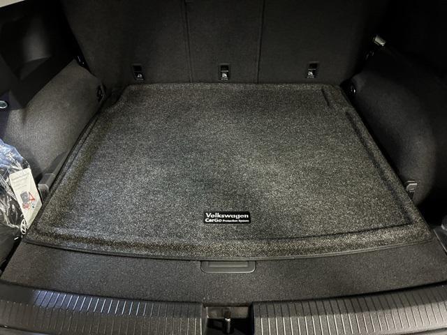 used 2022 Volkswagen Tiguan car, priced at $22,587