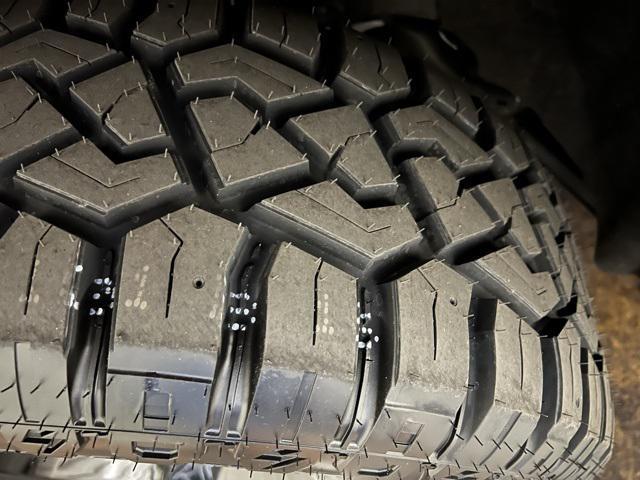 used 2022 Jeep Grand Cherokee car, priced at $29,687