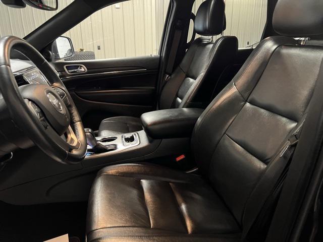 used 2022 Jeep Grand Cherokee car, priced at $29,687