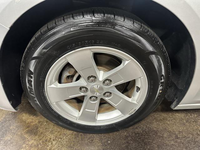 used 2013 Chevrolet Malibu car, priced at $8,995