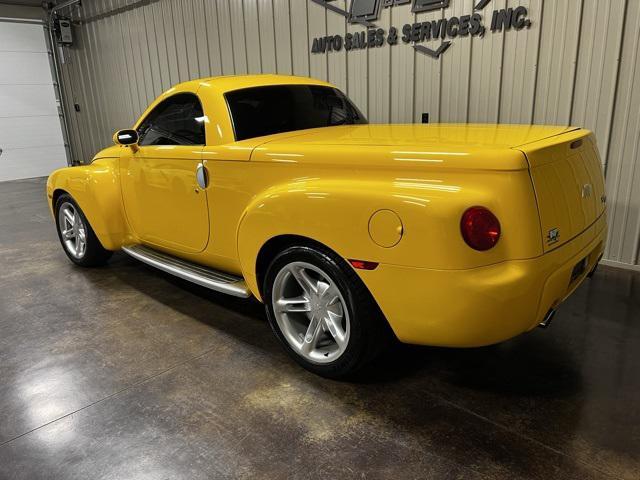 used 2003 Chevrolet SSR car, priced at $21,900
