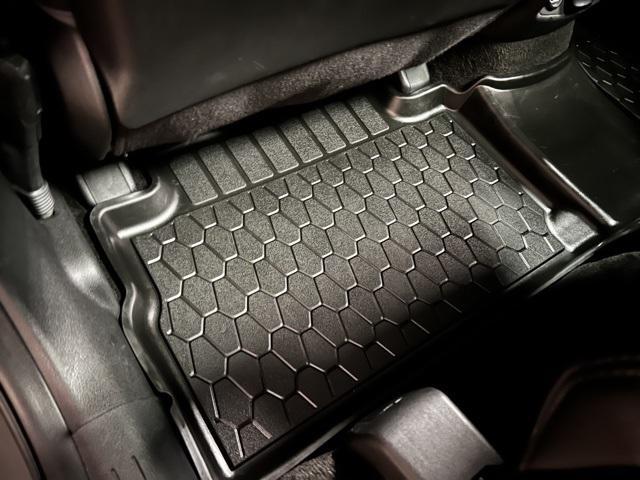 used 2022 Hyundai Santa Fe car, priced at $24,587