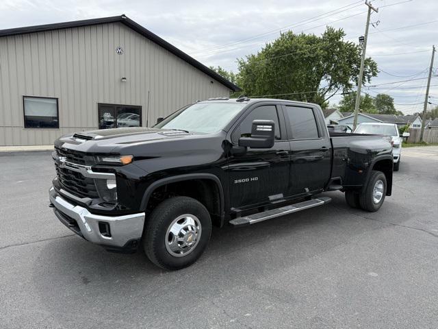 used 2024 Chevrolet Silverado 3500 car