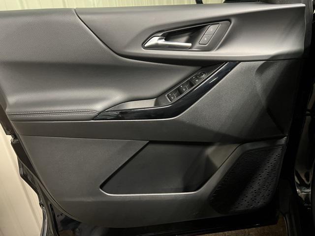 used 2025 Chevrolet Equinox car, priced at $28,995