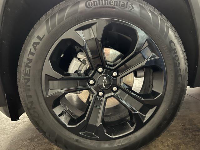 used 2025 Chevrolet Equinox car, priced at $28,995