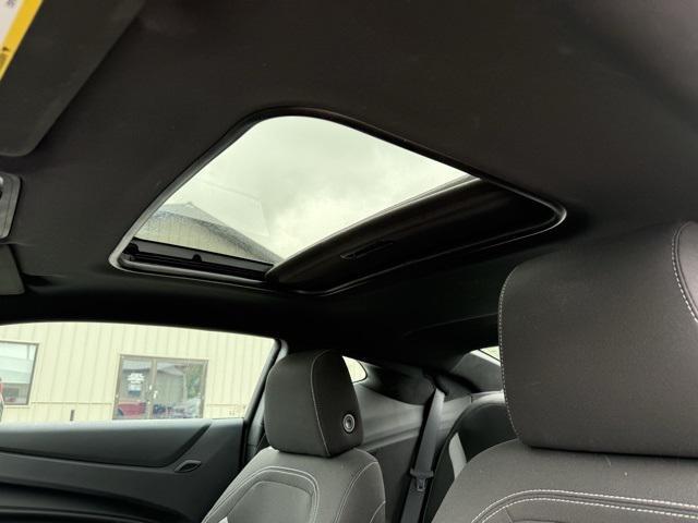 used 2020 Chevrolet Camaro car