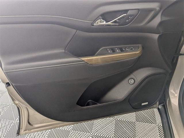 used 2022 GMC Acadia car, priced at $24,151