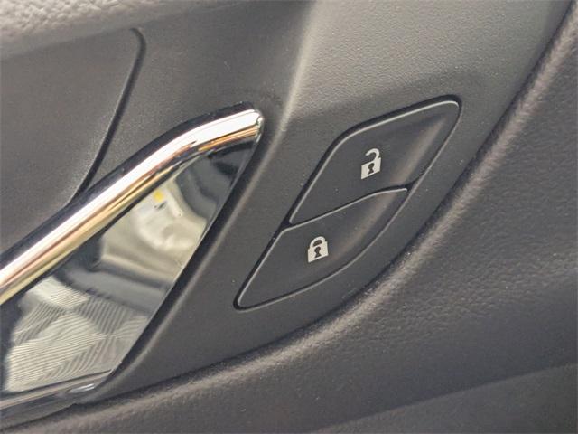 used 2022 GMC Acadia car, priced at $24,151