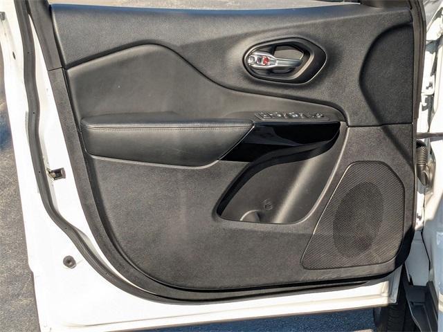 used 2021 Jeep Cherokee car, priced at $21,671