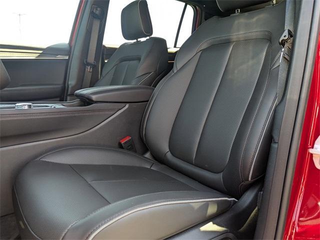 new 2025 Jeep Wagoneer S car, priced at $49,126