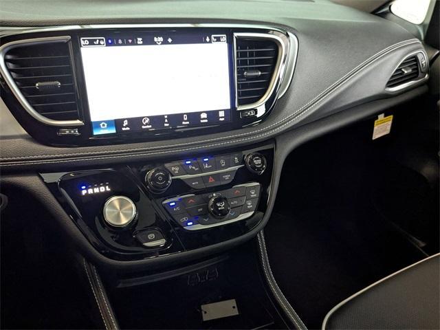 new 2025 Chrysler Pacifica car, priced at $49,411