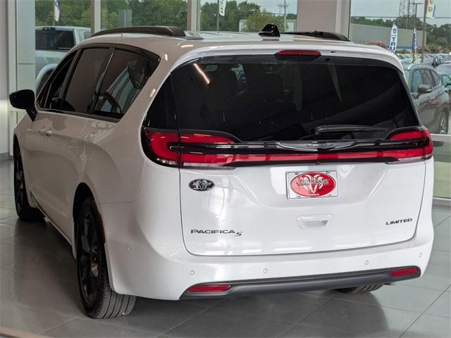 new 2025 Chrysler Pacifica car, priced at $49,411