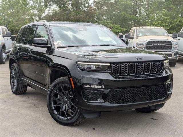 new 2025 Jeep Grand Cherokee car, priced at $64,744