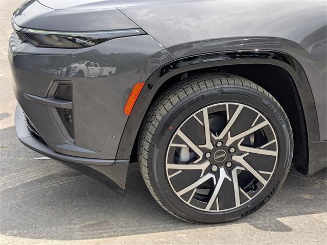 new 2025 Jeep Wagoneer S car, priced at $49,326