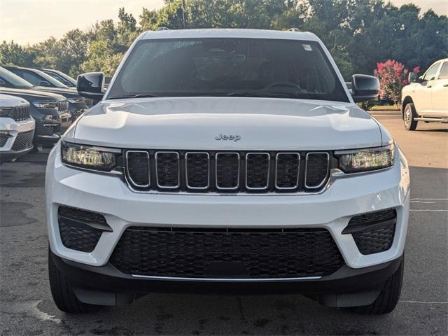 new 2025 Jeep Grand Cherokee car, priced at $39,916