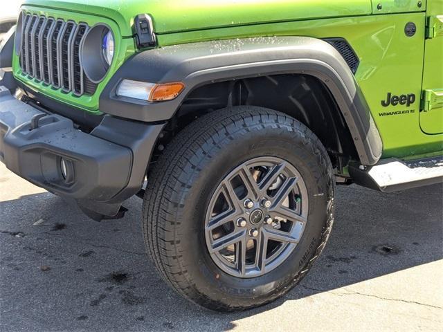 new 2025 Jeep Wrangler car, priced at $46,907