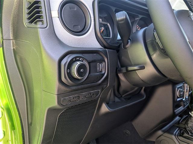 new 2025 Jeep Wrangler car, priced at $46,907