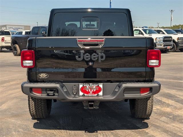 new 2025 Jeep Gladiator car, priced at $42,610