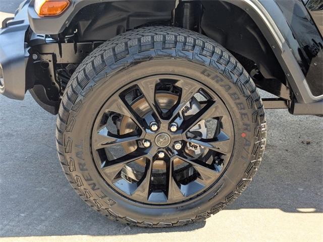 new 2025 Jeep Gladiator car, priced at $42,610