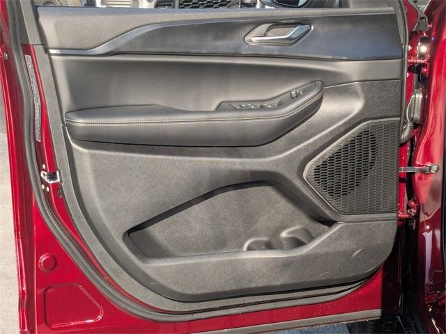 new 2025 Jeep Grand Cherokee L car, priced at $42,679
