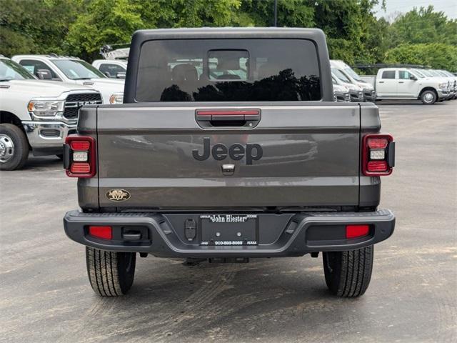 new 2025 Jeep Gladiator car, priced at $47,453