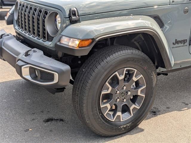 new 2025 Jeep Gladiator car, priced at $52,048
