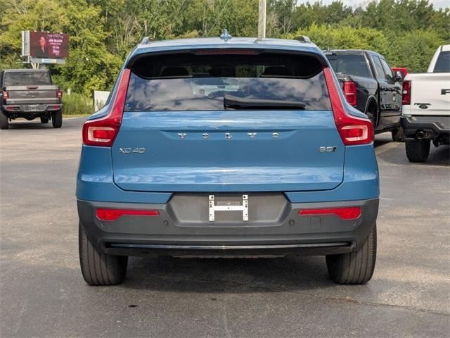used 2023 Volvo XC40 car, priced at $24,798