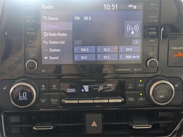 used 2022 Toyota Highlander car, priced at $31,490
