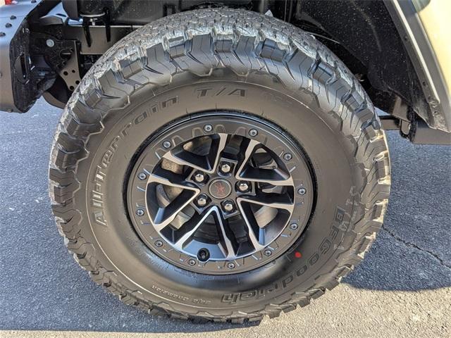 new 2025 Jeep Wrangler car, priced at $61,168