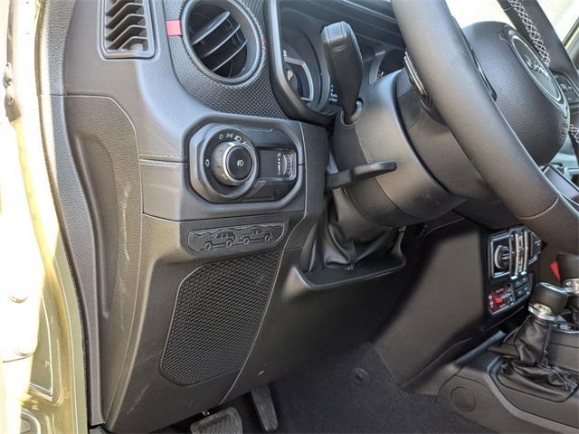 new 2025 Jeep Wrangler car, priced at $61,168