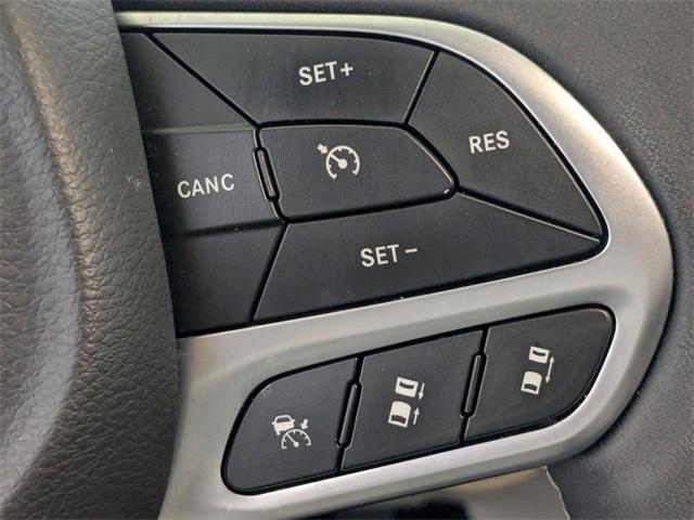used 2024 Chrysler Pacifica car, priced at $31,703