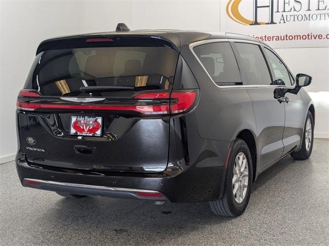 used 2024 Chrysler Pacifica car, priced at $31,703