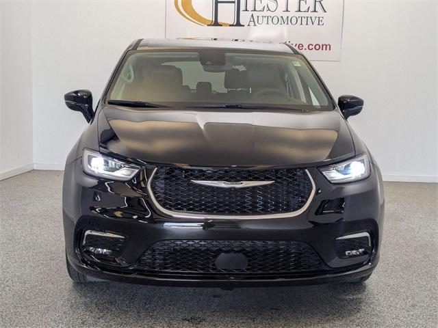 used 2024 Chrysler Pacifica car, priced at $31,703