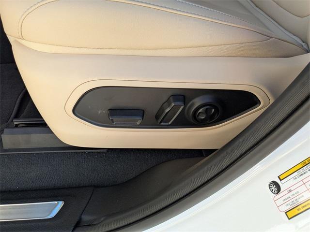 new 2025 Jeep Grand Cherokee car, priced at $37,541