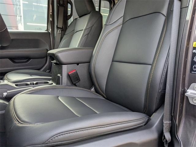 new 2025 Jeep Wrangler car, priced at $55,070