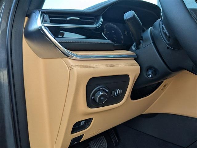 new 2025 Jeep Grand Cherokee L car, priced at $67,576