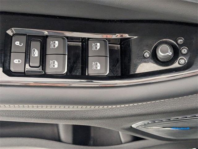 used 2023 Jeep Grand Cherokee 4xe car, priced at $35,385