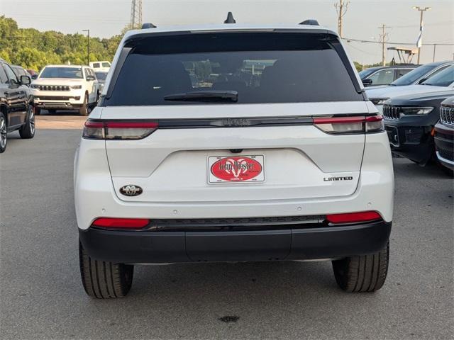 new 2025 Jeep Grand Cherokee car, priced at $42,519