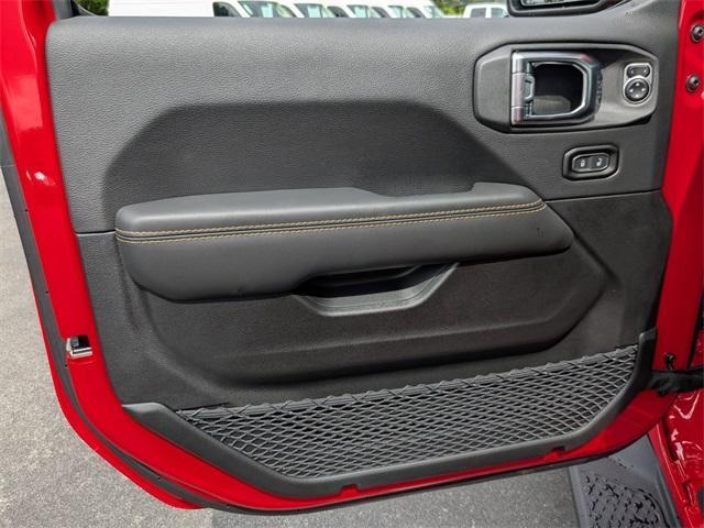 new 2025 Jeep Gladiator car, priced at $48,602