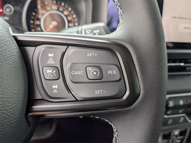 new 2025 Jeep Gladiator car, priced at $48,602