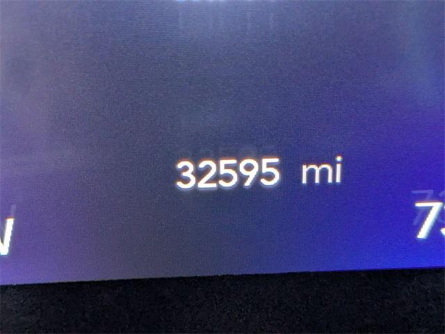 used 2024 Chrysler Pacifica car, priced at $31,349