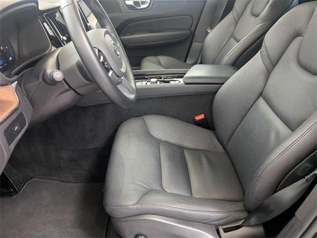 used 2023 Volvo XC60 car, priced at $28,900