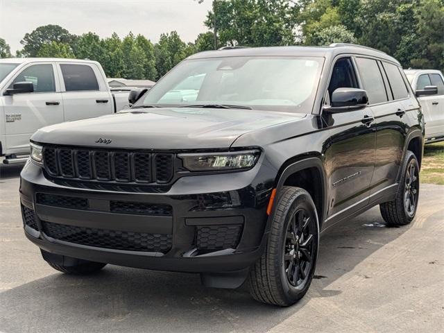 new 2025 Jeep Grand Cherokee L car, priced at $42,080